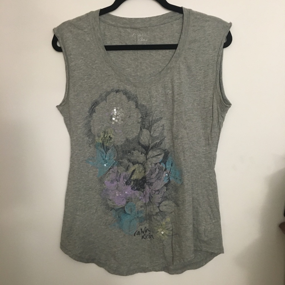 NWOT Calvin Klein tee
